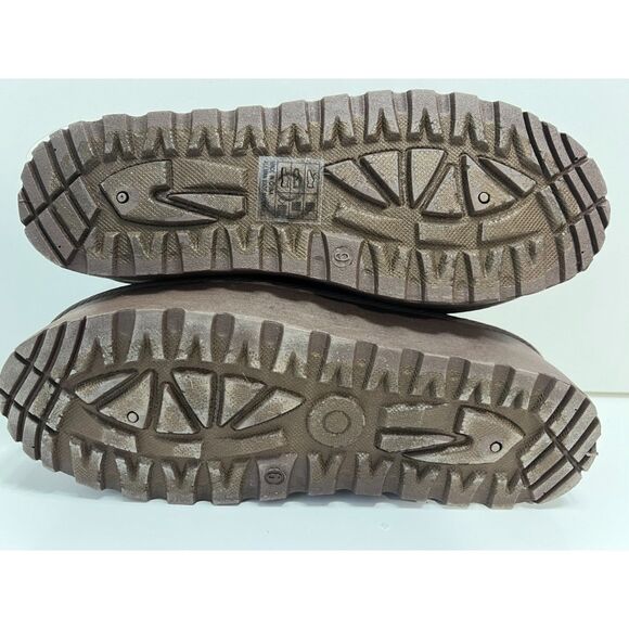 NWT Avalanche Cozy Slippers in dark brown. Size 9. - Picture 8 of 8